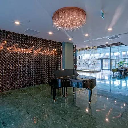 Stella Elite & - Adults Only Side